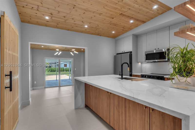 3 bedroom SingleFamilyResidence at 30221 SW 173rd Ave, Kings Highway Homesites, Homestead — photo 1