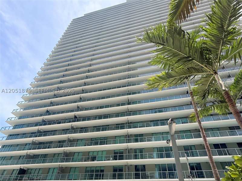 2 bedroom Condominium at 1111 SW 1st Ave 2223-N, The Axis On Brickell II C, Miami — photo 1