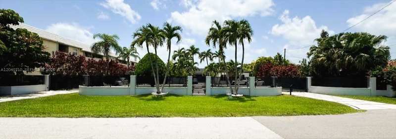 5 bedroom SingleFamilyResidence at 6940 SW 89th Ct, Kirk Acreage, Miami — photo 1