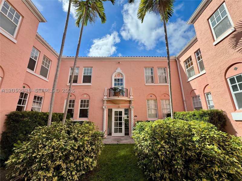 0 bedroom Condominium at 754 Meridian Ave 15, Palm Garden Condo, Miami Beach — photo 1