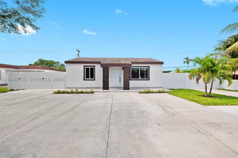 2 bedroom SingleFamilyResidence at 1720 SW 67th St, Oaklawn Sub, Miami — photo 1
