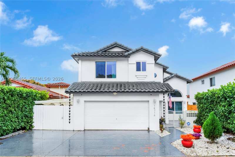 4 bedroom SingleFamilyResidence at 14716 SW 111th Ter, Sunfish At The Hammocks, Miami — photo 1