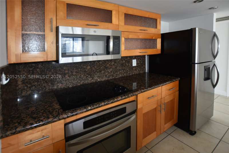 2 bedroom Condominium at 540 Brickell Key Dr 1511, Brickell Key II, Miami — photo 1