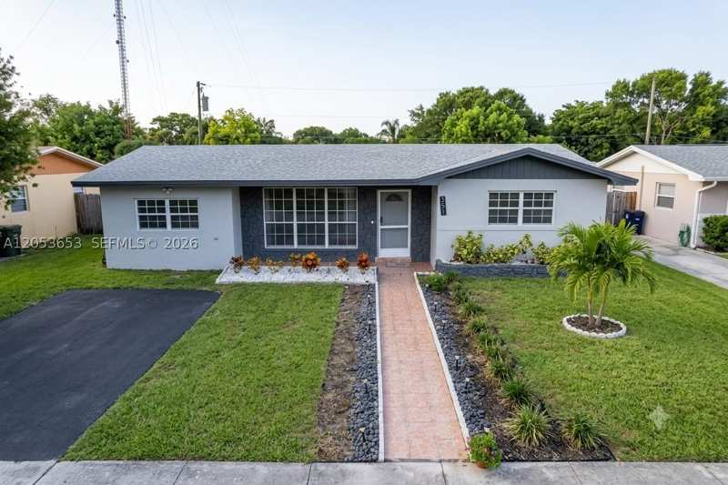 3 bedroom SingleFamilyResidence at 351 NW 206th Ter, Andover, Miami Gardens — photo 1