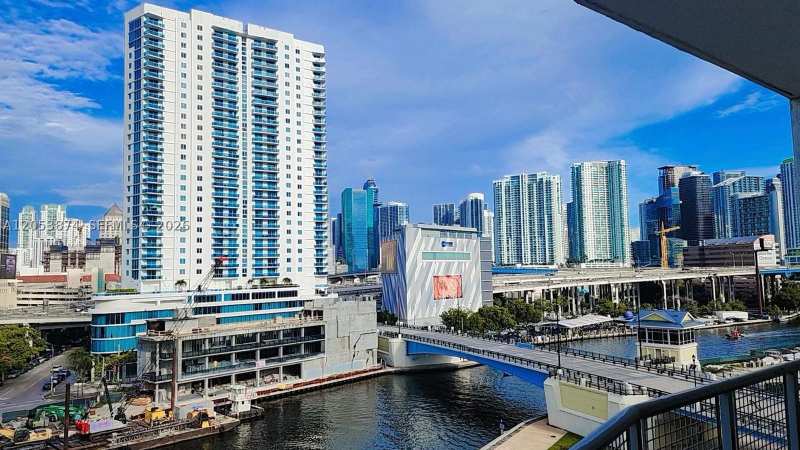 2 bedroom Condominium at 10 SW South River Dr 802, Neo Condo, Miami — photo 1