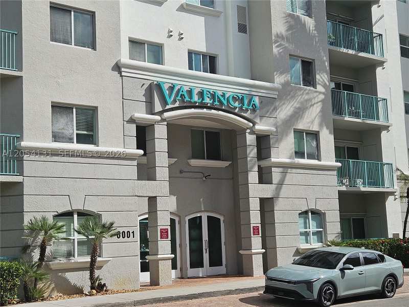 1 bedroom Condominium at 6001 SW 70th St 655, Valencia Condo, South Miami — photo 1