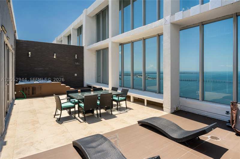 3 bedroom Condominium at 495 Brickell 5705, Icon Brickell No Two, Miami — photo 1