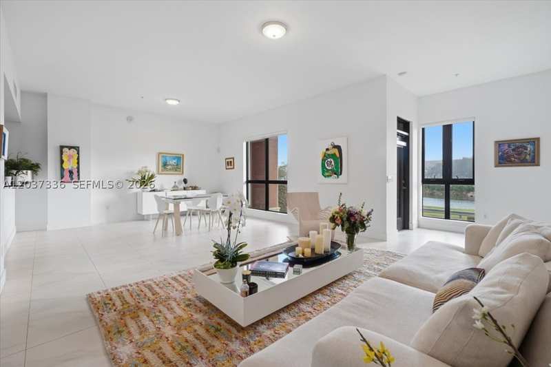 2 bedroom Condominium at 8390 SW 72 106, Colonnade At Dadeland SE, Miami — photo 1