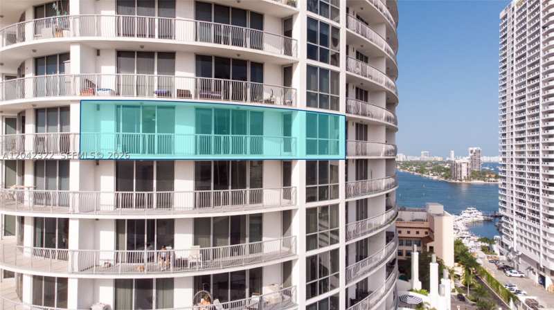 2 bedroom Condominium at 1750 N Bayshore Dr 1814, Opera Tower Condo, Miami — photo 1