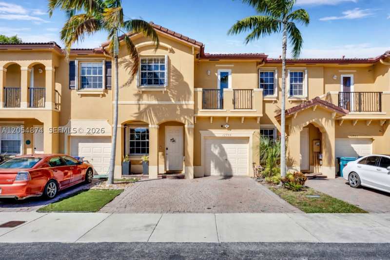 3 bedroom Townhouse at 12999 SW 132nd Ter, Tuscany Villas West, Miami — photo 1