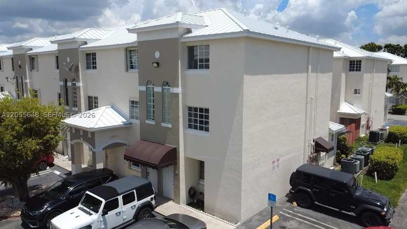 2 bedroom Condominium at 12015 SW 14 St 301-C, Christys Place Villas, Miami — photo 1