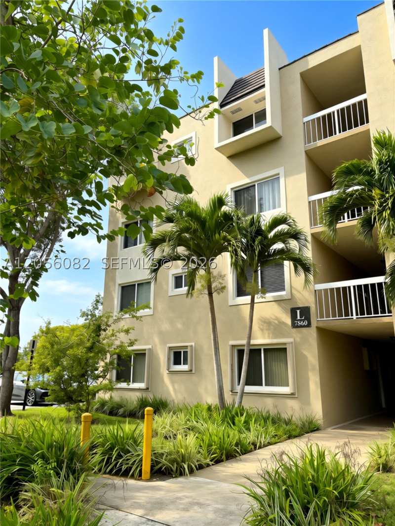 1 bedroom Condominium at 7860 Camino Real 412, Village Of Kings Creek Co, Miami — photo 1