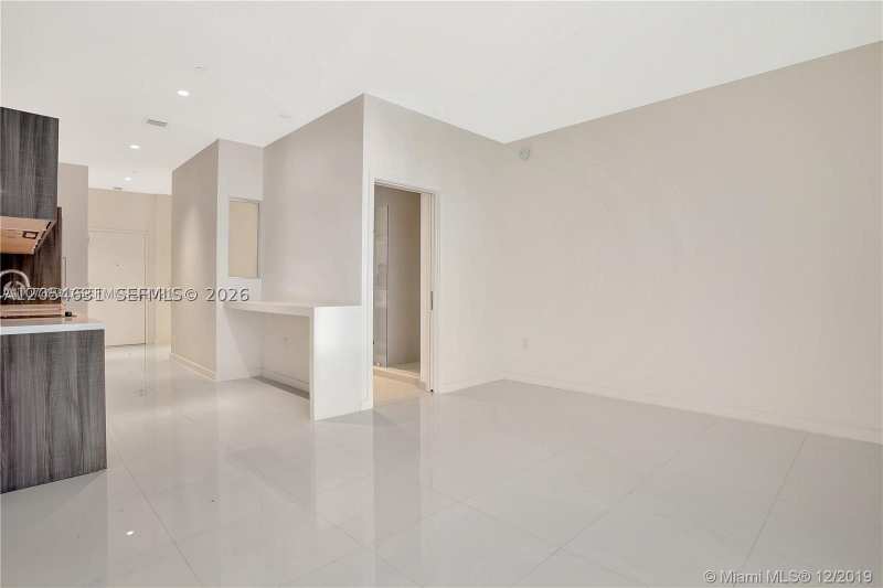 0 bedroom Condominium at 851 NE 1st Ave 504, Paramount Miami Worldcent, Miami — photo 1