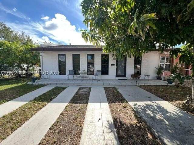 3 bedroom Townhouse at 13002 SW 48th St, Royale Green Townhouse SE, Miami — photo 1