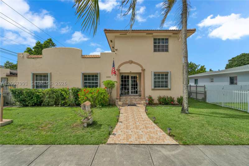 6 bedroom SingleFamilyResidence at 2204 SW 11th Ter, Byan Park, Miami — photo 1
