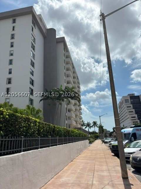 2 bedroom Condominium at 625 Biltmore Way 1201, Gables Plaza Condo, Coral Gables — photo 1
