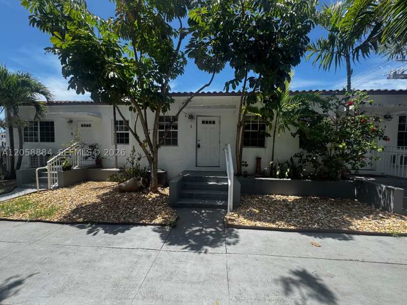 1 bedroom Condominium at 8335 Crespi Blvd 2, Oasis On The Beach Condo, Miami Beach — photo 1