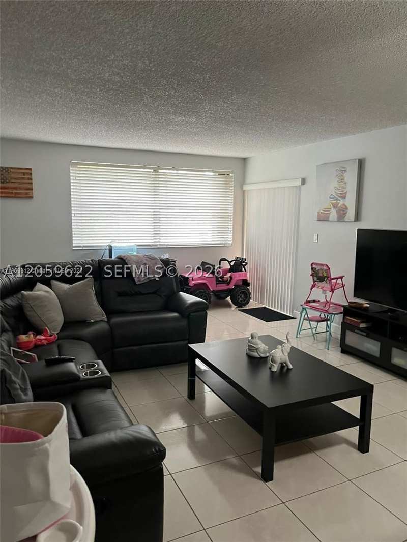 2 bedroom Condominium at 10135 NW 9th St Cir 5-208, Las Brisas Village Condo, Miami — photo 1