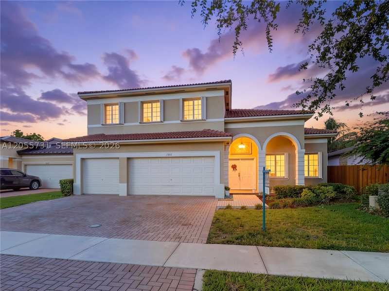 4 bedroom SingleFamilyResidence at 2002 NE 39th Ter, Floridian Bay Estates, Homestead — photo 1