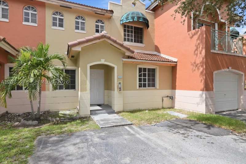 3 bedroom Condominium at 7245 NW 173rd Dr 2505, Bonita Golf View Townvill, Hialeah — photo 1