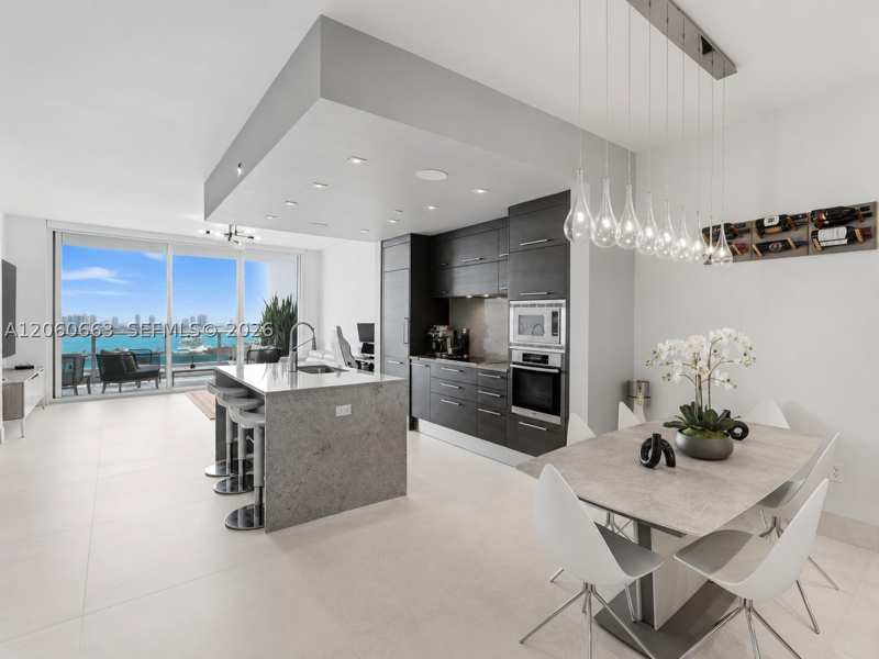 1 bedroom Condominium at 900 Biscayne Blvd 3607, 900 Biscayne Bay Condo, Miami — photo 1