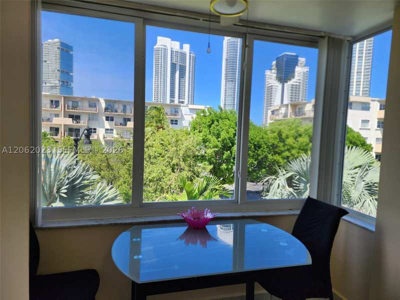 1 bedroom Condominium at 250 180th Dr 301, Caribbean Breeze Condo, Sunny Isles Beach — photo 1