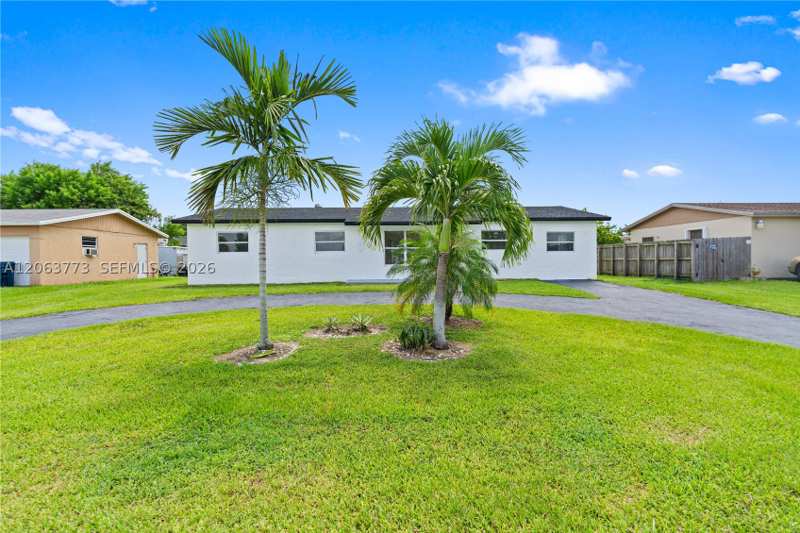 3 bedroom SingleFamilyResidence at 26231 SW 127th Ave, Meadow Wood Manor Sec I, Homestead — photo 1