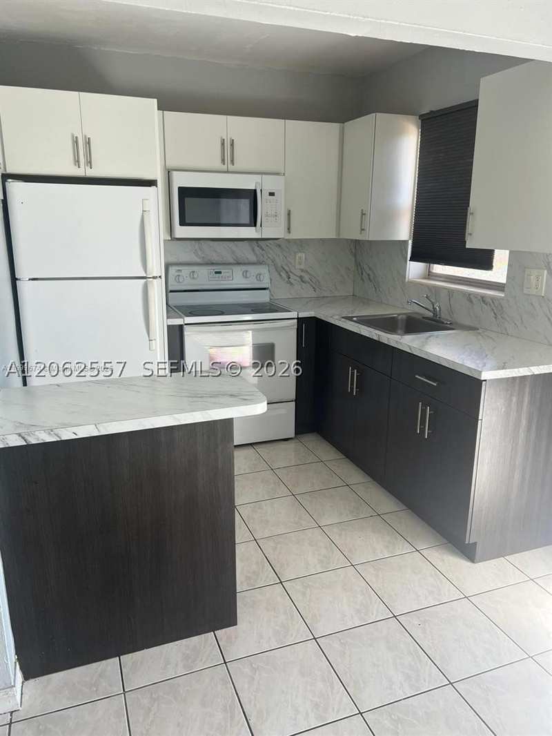 2 bedroom Condominium at 7505 SW 82nd St 314, Dadeland Park Condo, Miami — photo 1