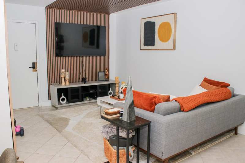 1 bedroom Condominium at 17011 N Bay Road 104, Plaza Of Americas Condo Pa, Sunny Isles Beach — photo 1