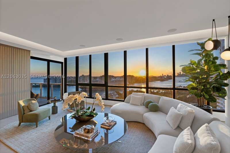 4 bedroom Condominium at 100 S Pointe Dr 1201/1202, Continuum On South Beach, Miami Beach — photo 1