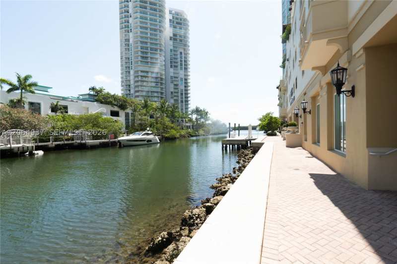 3 bedroom Townhouse at 150 Sunny Isles Blvd 1-Th403, St Tropez On The Bay 1 Co, Sunny Isles Beach — photo 1