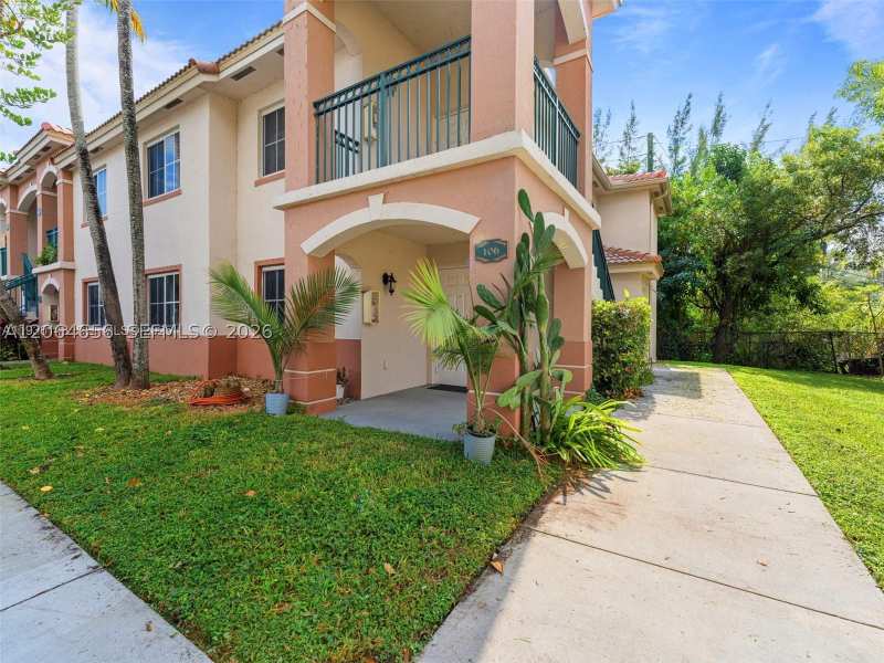 3 bedroom Condominium at 1240 SE 31st Ct 106-32, Venetia Gardens South Con, Homestead — photo 1