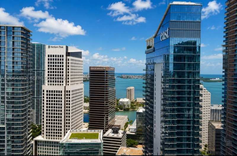 2 bedroom Condominium at 88 SW 7th St 3709, Rise Condo, Miami — photo 1