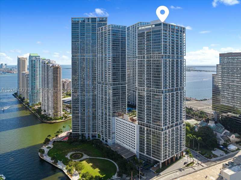 1 bedroom Condominium at 485 Brickell Ave 2103, Icon Brickell Condo No 3, Miami — photo 1
