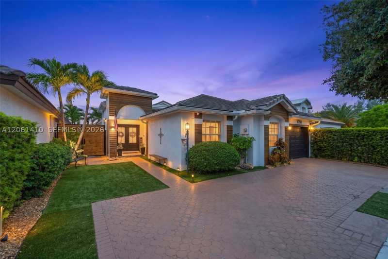4 bedroom SingleFamilyResidence at 1050 NW 129th Ave, Shoma Homes At Tamiami II, Miami — photo 1