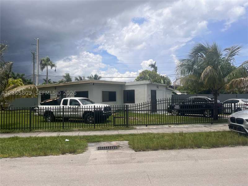 3 bedroom SingleFamilyResidence at 29045 SW 157th Ave, Leisure City Sec 1, Homestead — photo 1