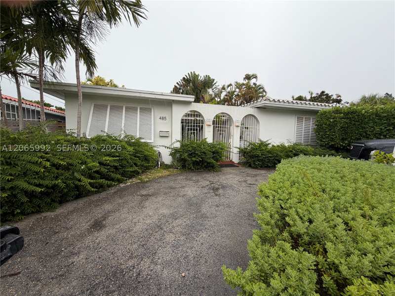 3 bedroom SingleFamilyResidence at 485 S Shore Dr, Normandy Golf Course, Miami Beach — photo 1
