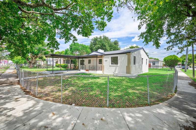 4 bedroom SingleFamilyResidence at 1157 NW 45th St, W Buena Vista Cen, Miami — photo 1