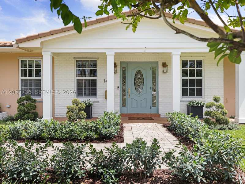 3 bedroom SingleFamilyResidence at 1401 NE 103rd St, Re-Plat Of Track C Miami, Miami Shores — photo 1