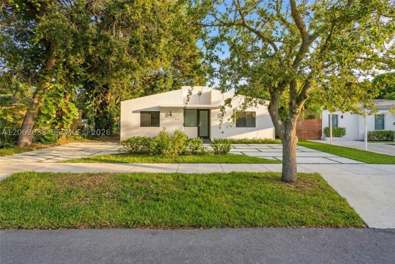 4 bedroom SingleFamilyResidence at 6421 SW 59th Ave, University Park, South Miami — photo 1