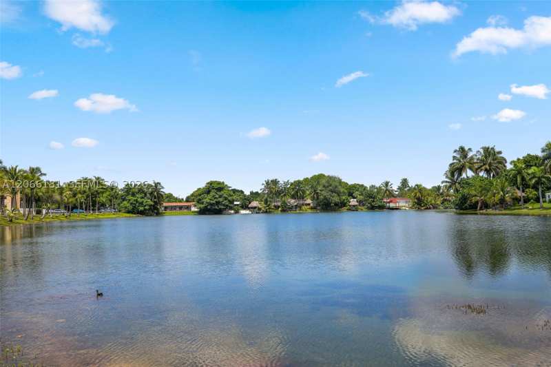 1 bedroom Condominium at 14211 N Kendall Dr 207E, Promenade At Kendale Lake, Miami — photo 1