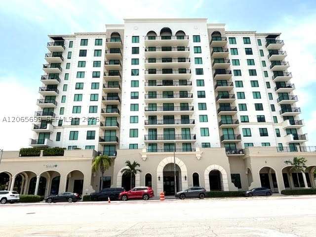 1 bedroom Condominium at 1300 Ponce De Leon Blvd 409, 1300 Ponce Condo, Coral Gables — photo 1