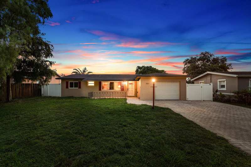 3 bedroom SingleFamilyResidence at 5811 SW 53rd Terrace, Silver Lake, Davie — photo 1