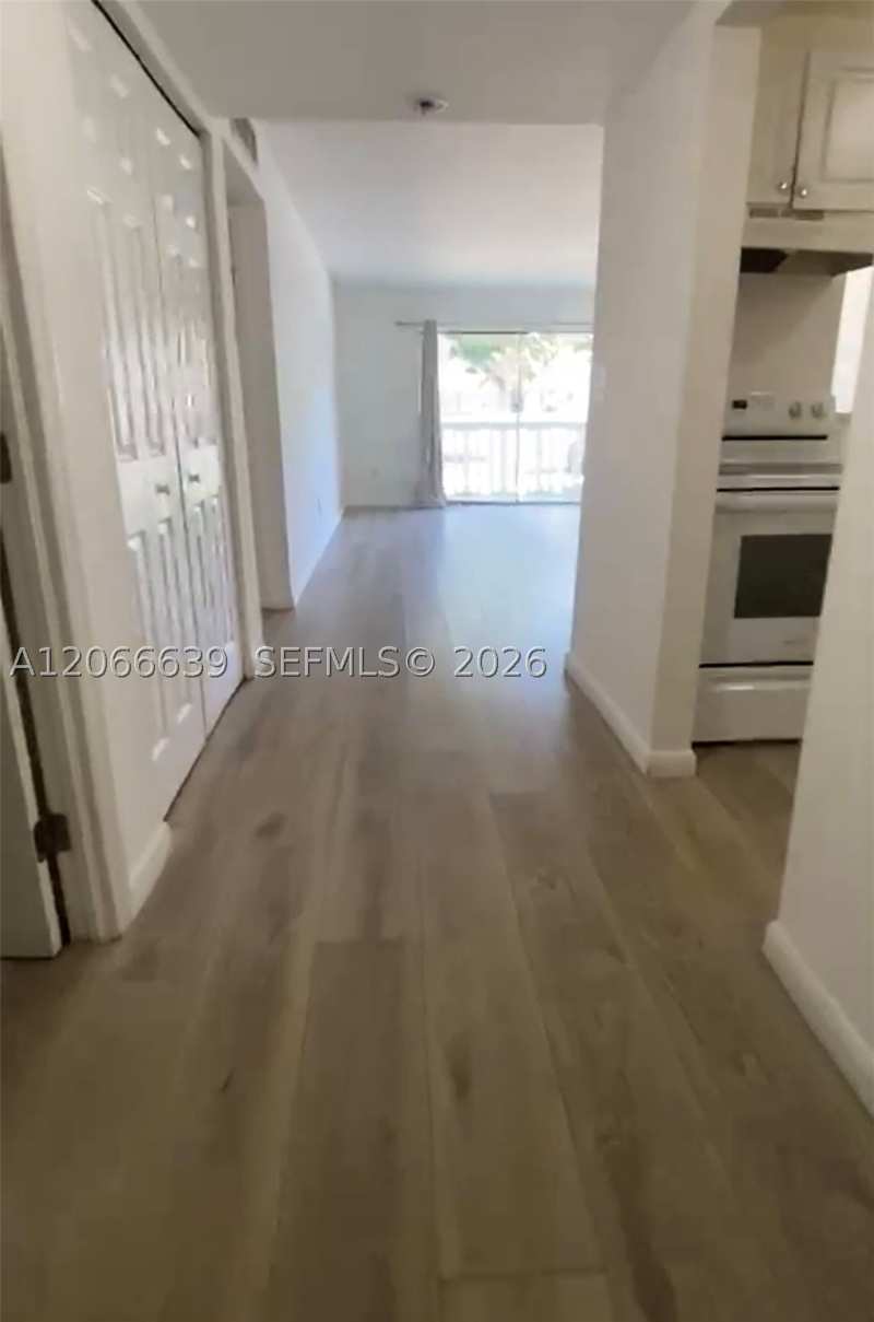 1 bedroom Condominium at 15205 NE 6th Ave D104, Ola Condo, Miami — photo 1