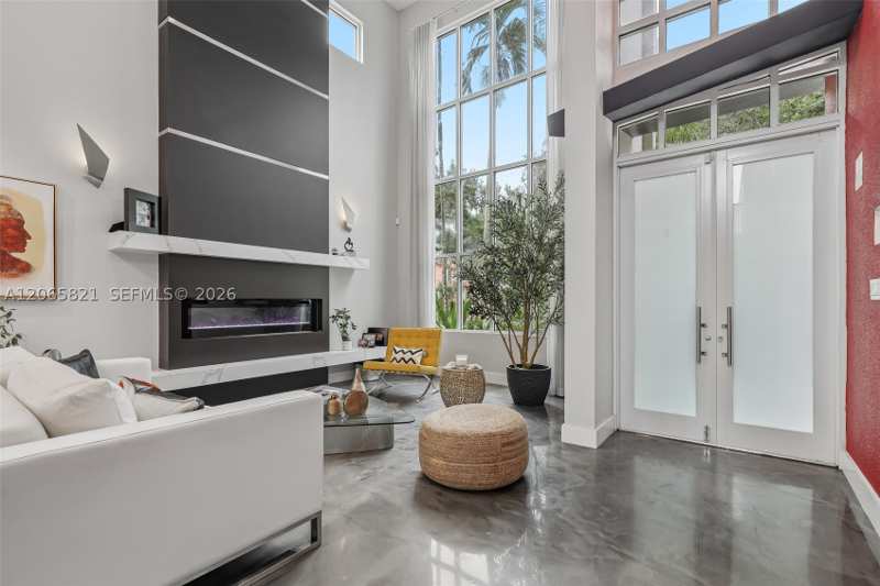 4 bedroom SingleFamilyResidence at 16581 NW 84th Ave, 5th Addn To Royal Oaks, Miami Lakes — photo 1