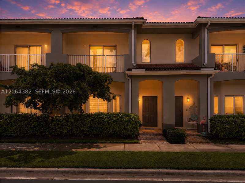 2 bedroom Townhouse at 1940 SE 24th Ave, Towngate North, Homestead — photo 1