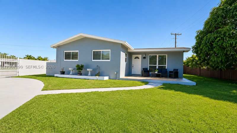 4 bedroom SingleFamilyResidence at 12400 SW 184th St, So Miami Heights Addn D, Miami — photo 1