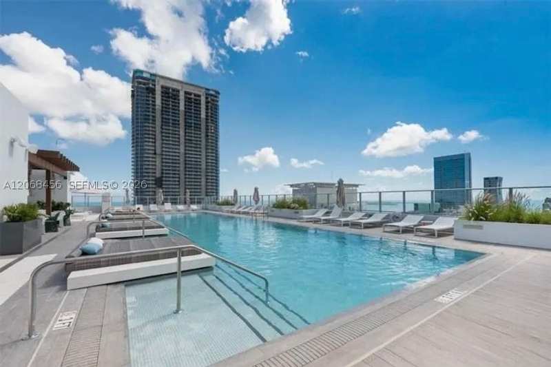 1 bedroom Condominium at 1010 SW 2nd Ave 1810, Brickell Ten Condo, Miami — photo 1