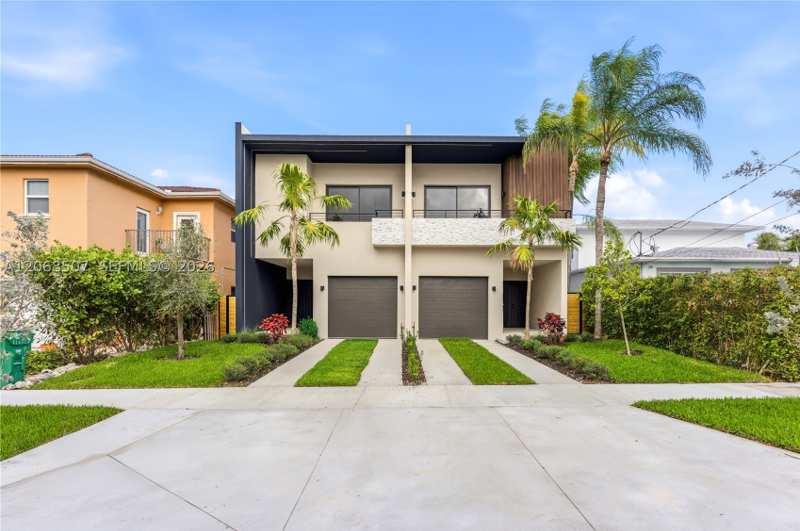 4 bedroom Townhouse at 2927 SW 36th Ave, Overbrook Park, Miami — photo 1