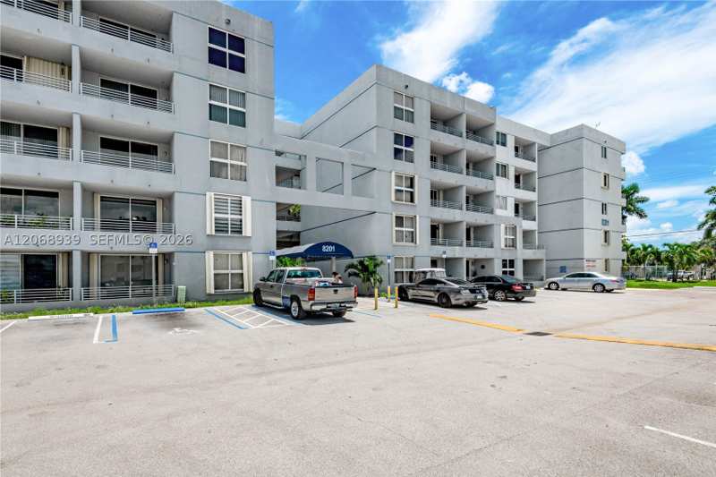 2 bedroom Condominium at 8201 NW 8th St 1-204, Palm Court Of Miami Condo, Miami — photo 1